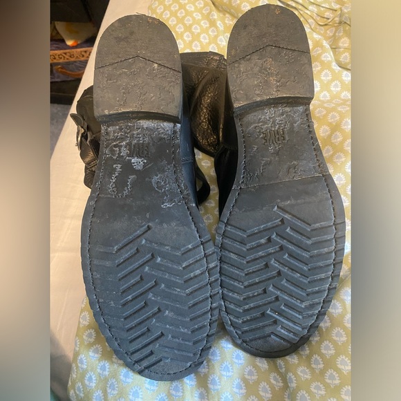 Frye Veronica short slouch boot - Picture 7 of 10